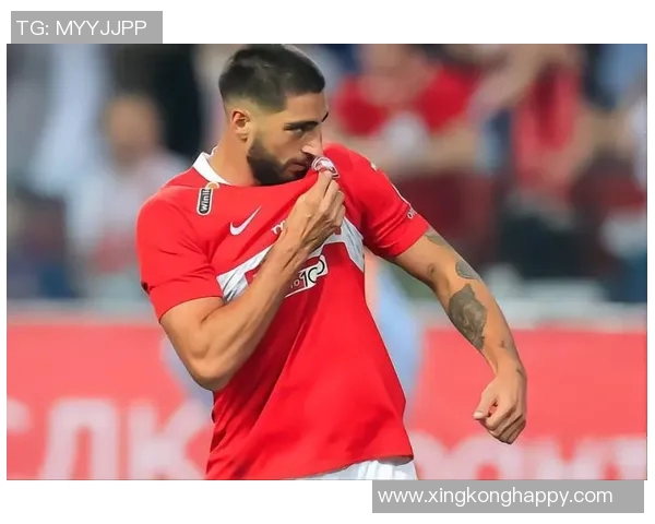 米兰中卫加比亚喜迎新生命宣布妻子怀孕二人于今年六月步入婚姻殿堂